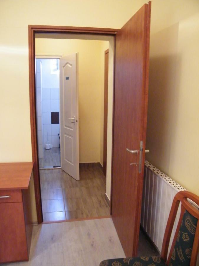Pál utcai Apartman Miskolc Exteriör bild